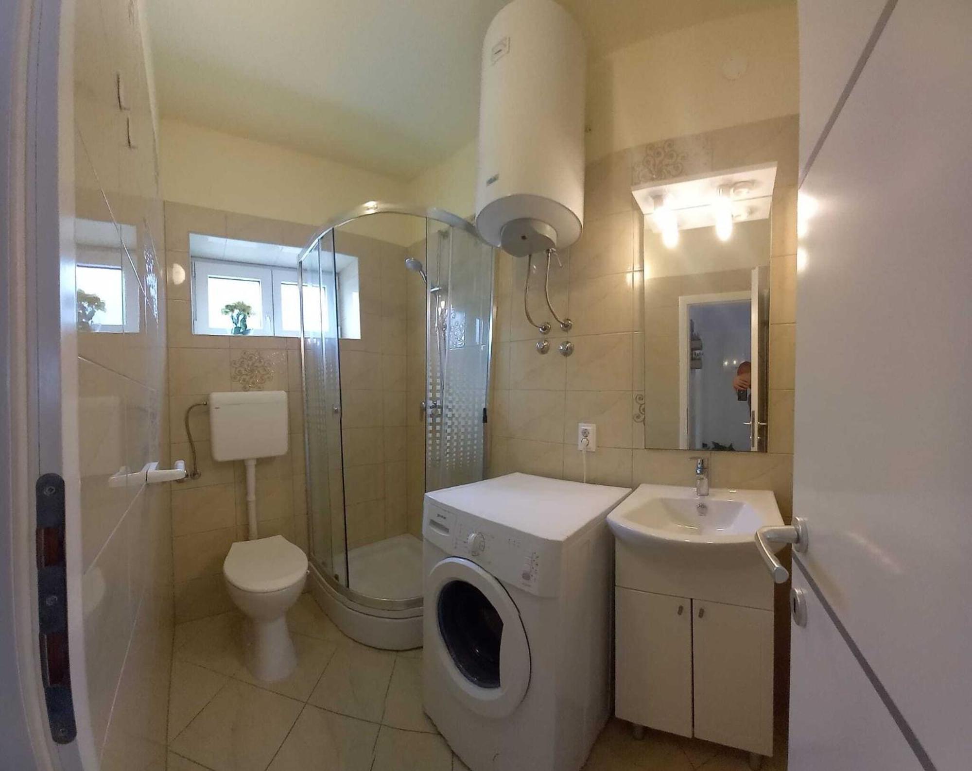 Apartmani Omrcen Baška Voda Værelse billede